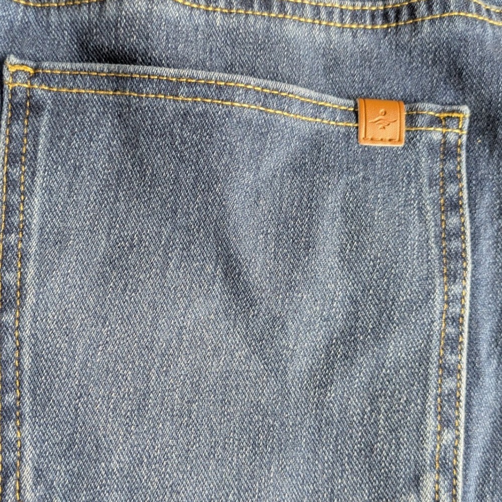 HALARA Wide Leg Flared Jeans in Dark Blue with Cuffed Hem - Picture 11 of 12
